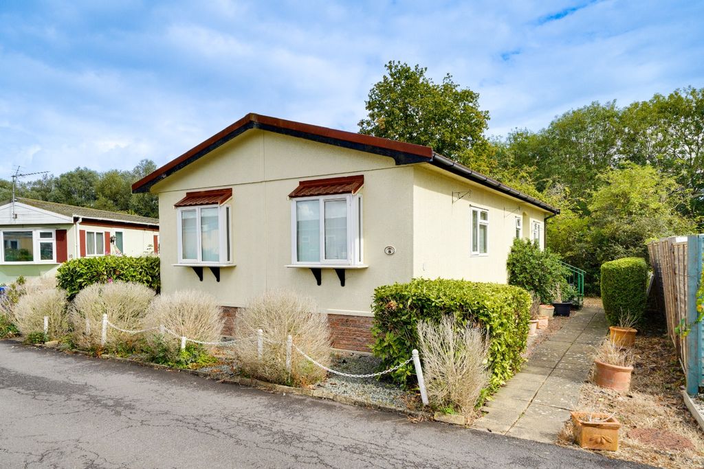 Property photo 1 of 14 4477820