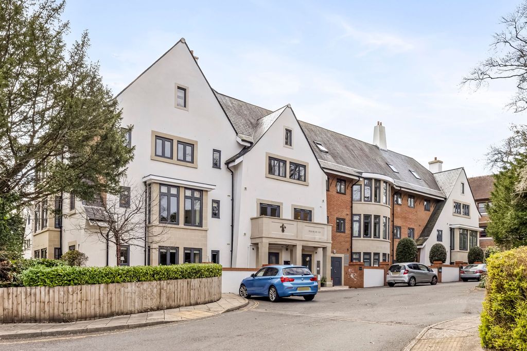 Property photo 1 of 15