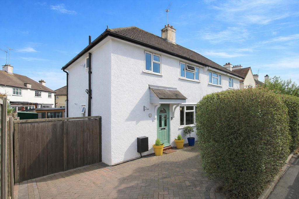 Property photo 1 of 21 Front.Jpg