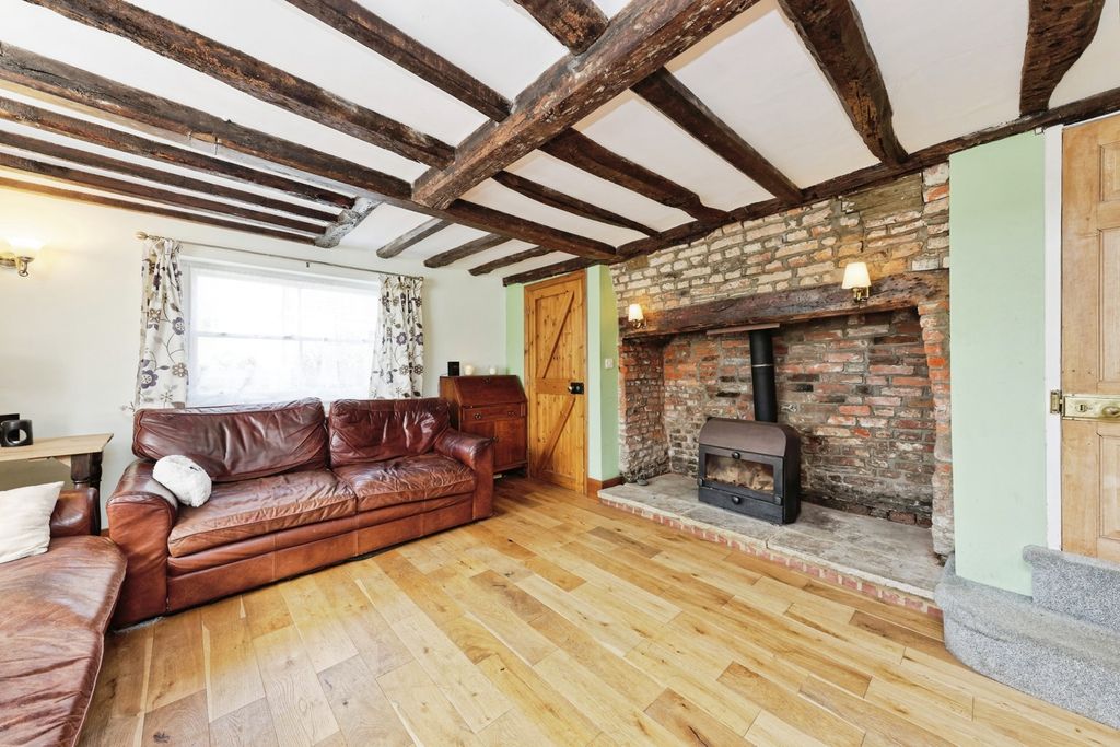 Property photo 3 of 20 Pbox-Img.Jpg