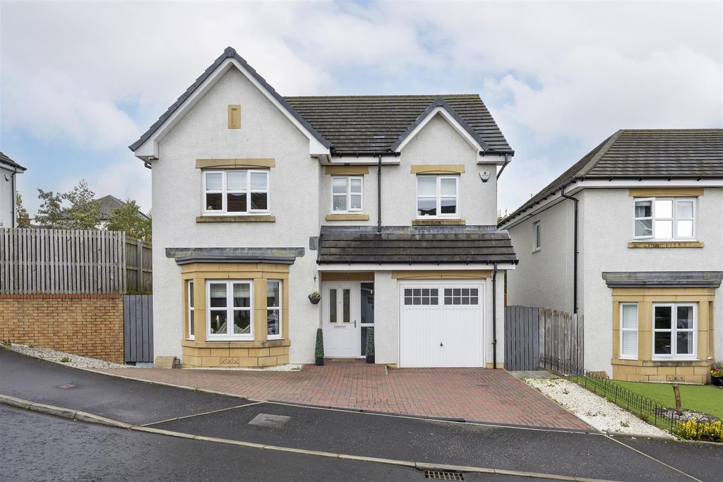 Property photo 1 of 32 52_Cornmill_Rd_Woodilee_Village_001.Jpg