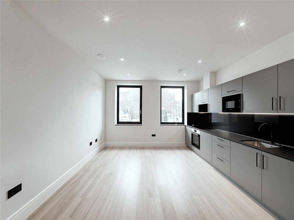 Property photo 2 of 8 Picture No. 06