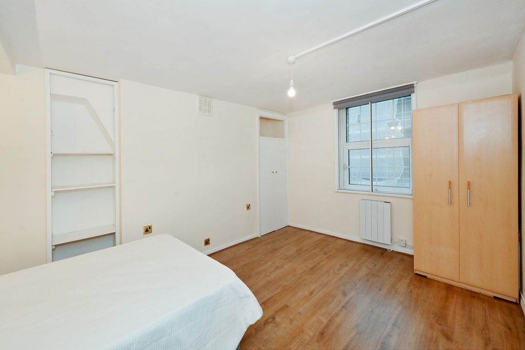 Property photo 2 of 5 Picture 2