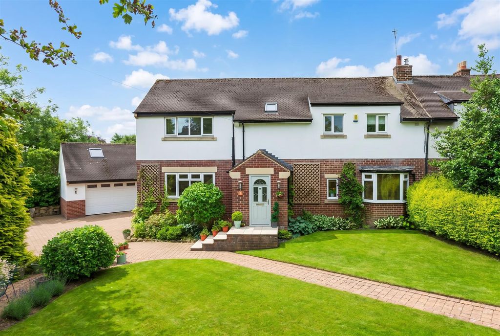 Property photo 1 of 34 1 Breary Rise-02_Edit.Jpg