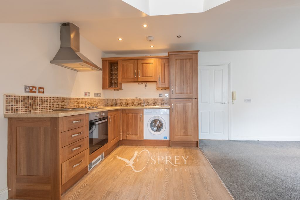 Property photo 2 of 14 _G6A5196-Hdr