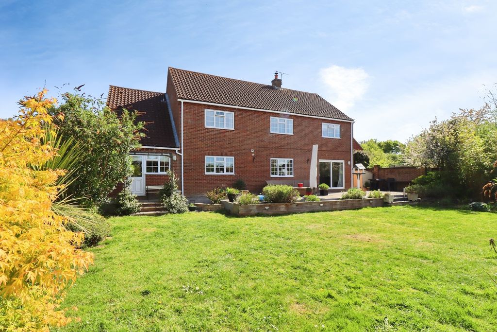 Additional image 26 of 5 bed detached house for saleNorwich Road, Dereham, Norfolk NR20