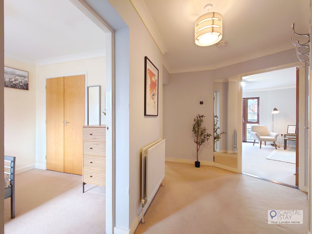 Property photo 2 of 30