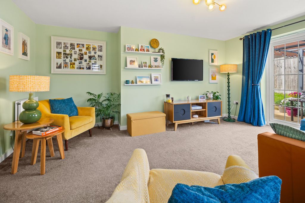 Property photo 3 of 22