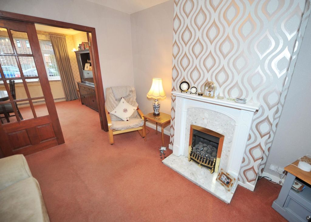 Property photo 3 of 24