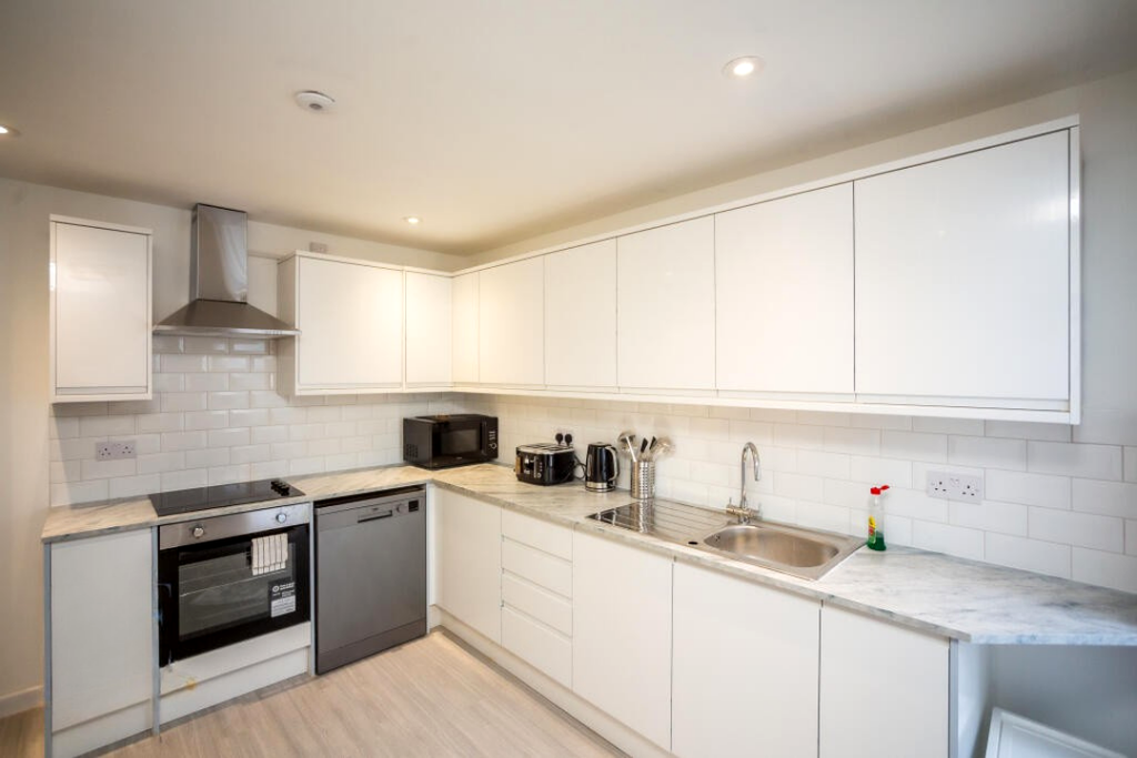 Property photo 2 of 11 Untitled Design (5)