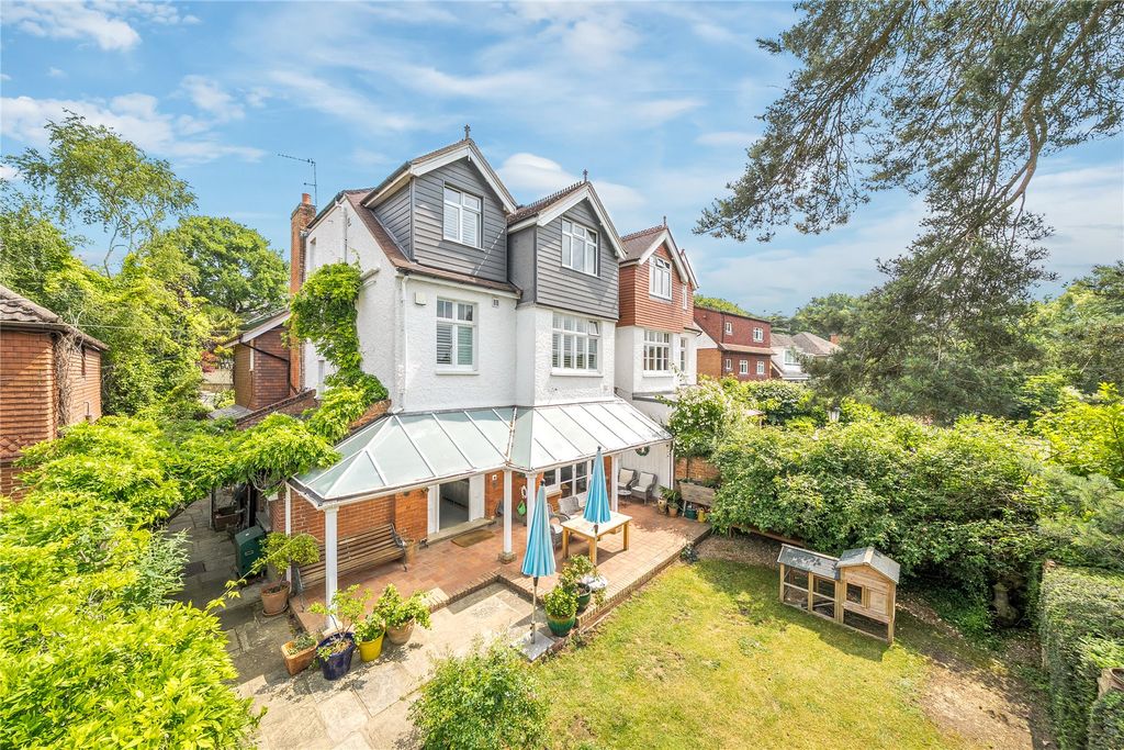 Property photo 1 of 44 Picture No. 40