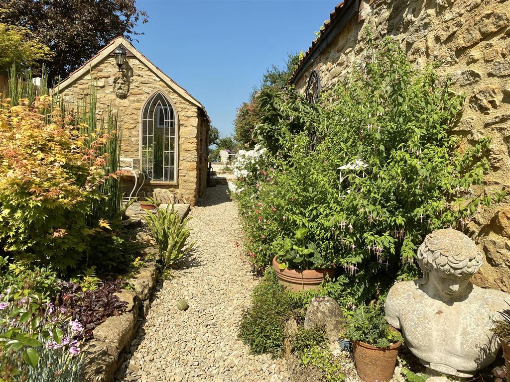 Property photo 3 of 50 Img_8663.Jpeg