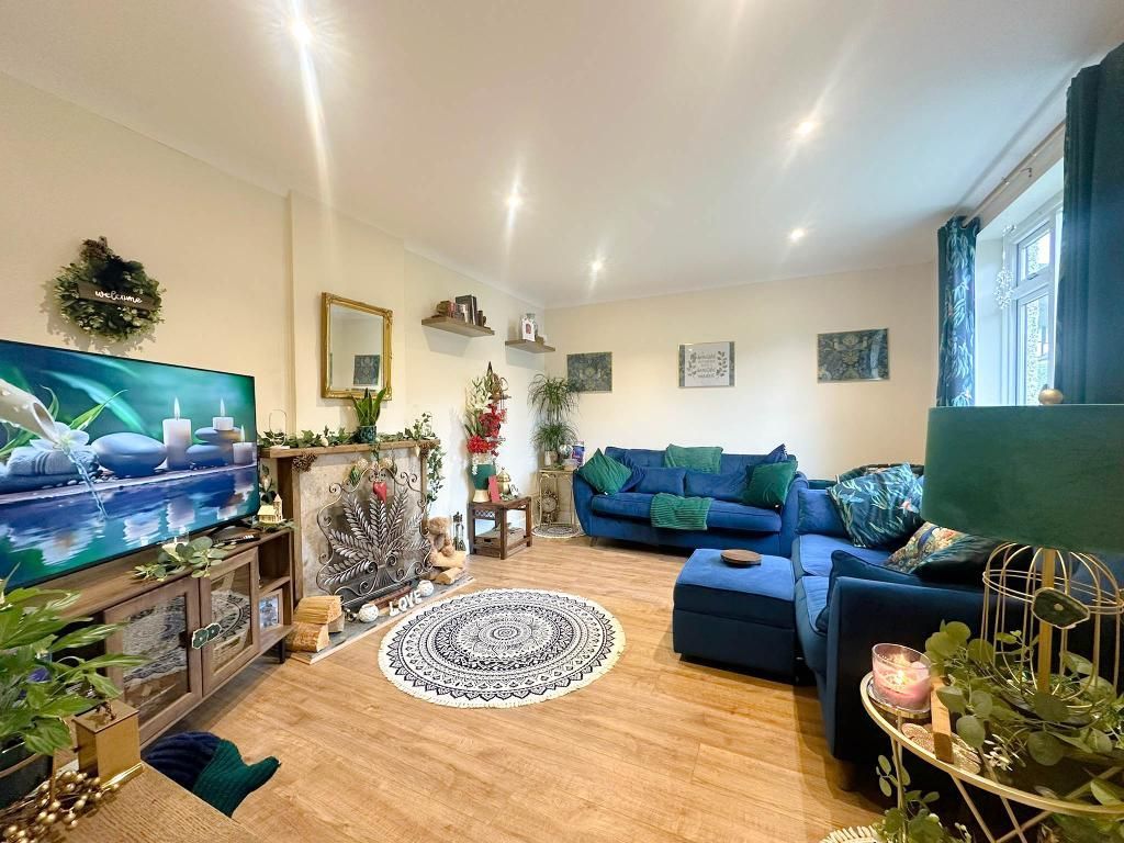 Property photo 2 of 21 Photo 2