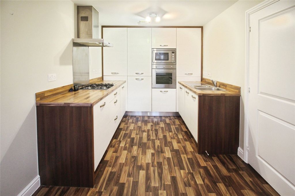 Property photo 3 of 18 Picture No. 07