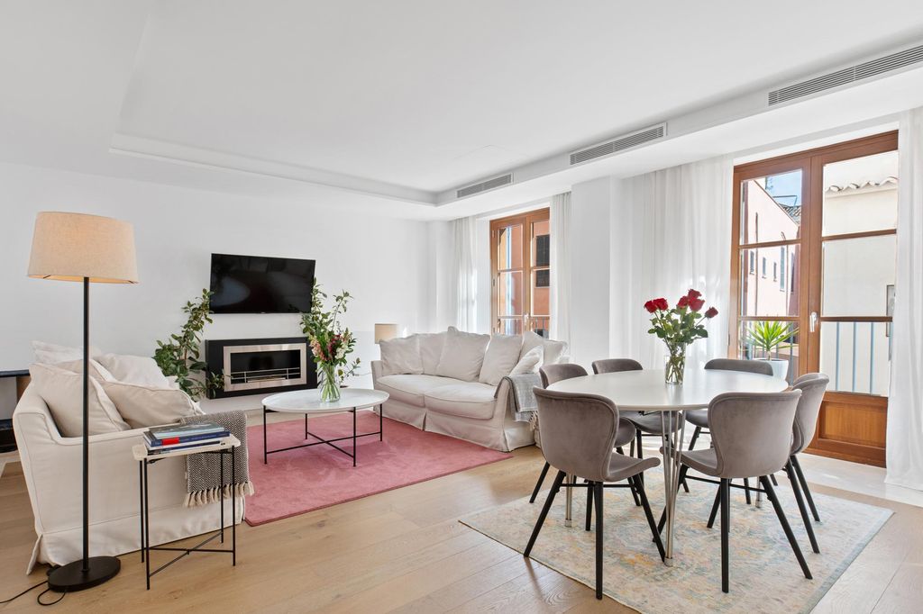 Property photo 1 of 19 Calle_Gaietà_11_Lowres-3.Jpg