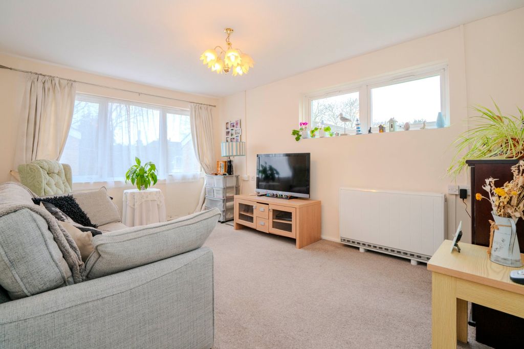 Property photo 2 of 11 Picture No. 05