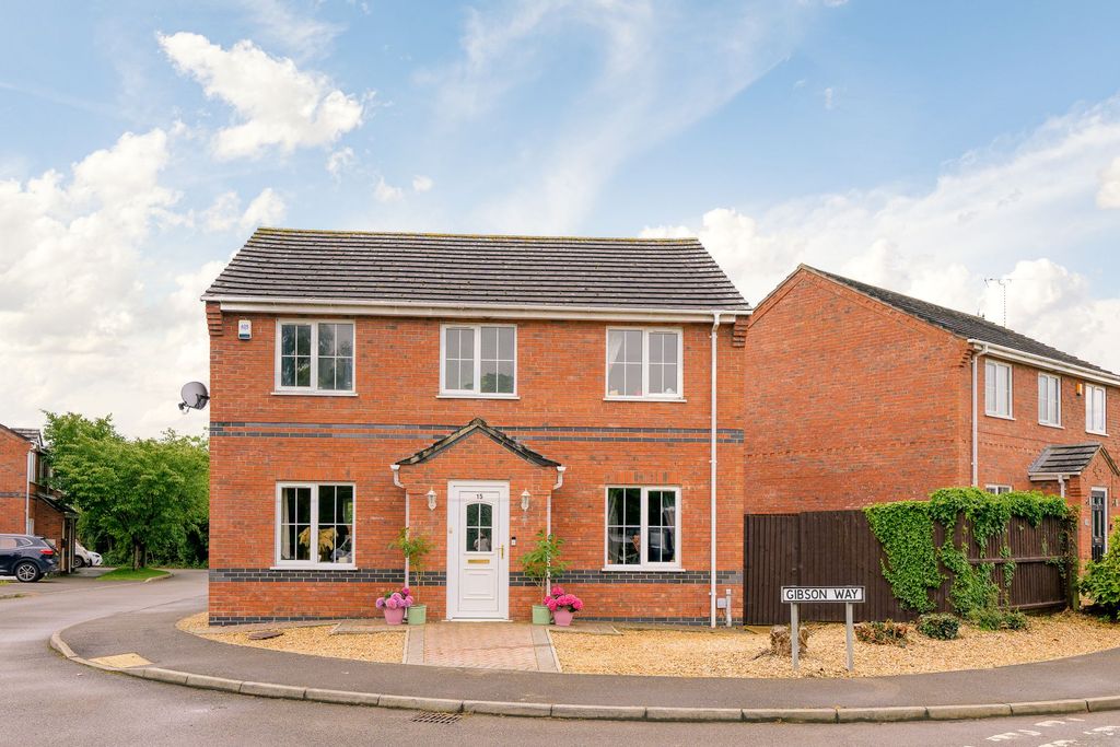Property photo 1 of 30