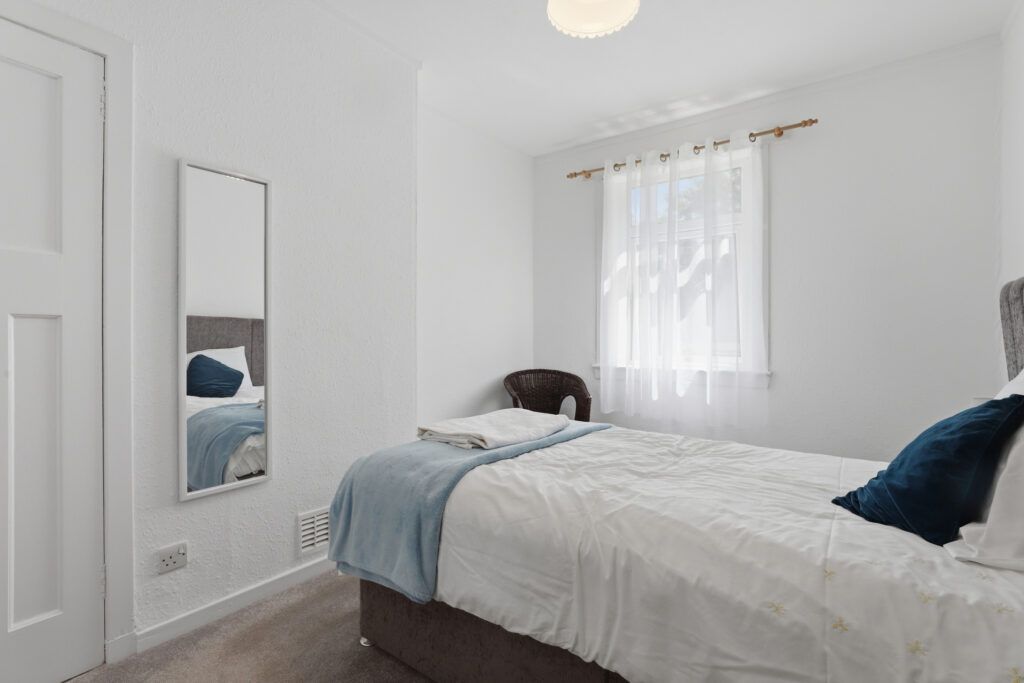 Additional image 10 of 3 bed flat for saleSt Helena Crescent, Hardgate G81