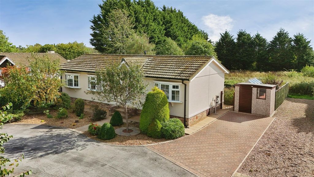 Property photo 1 of 24 External