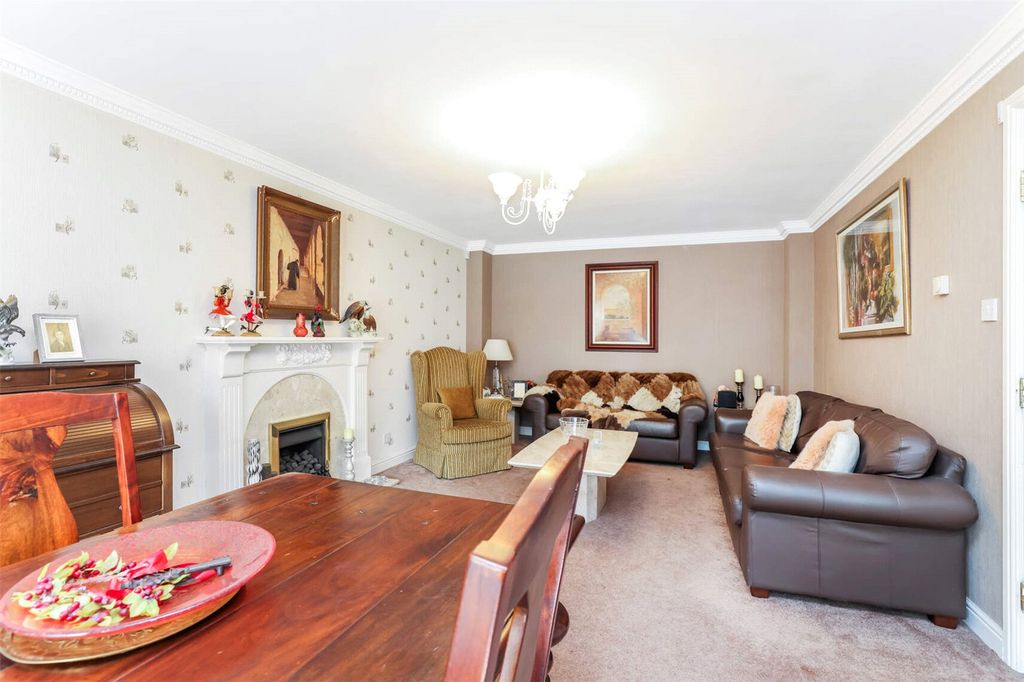 Property photo 2 of 21 Picture No. 05