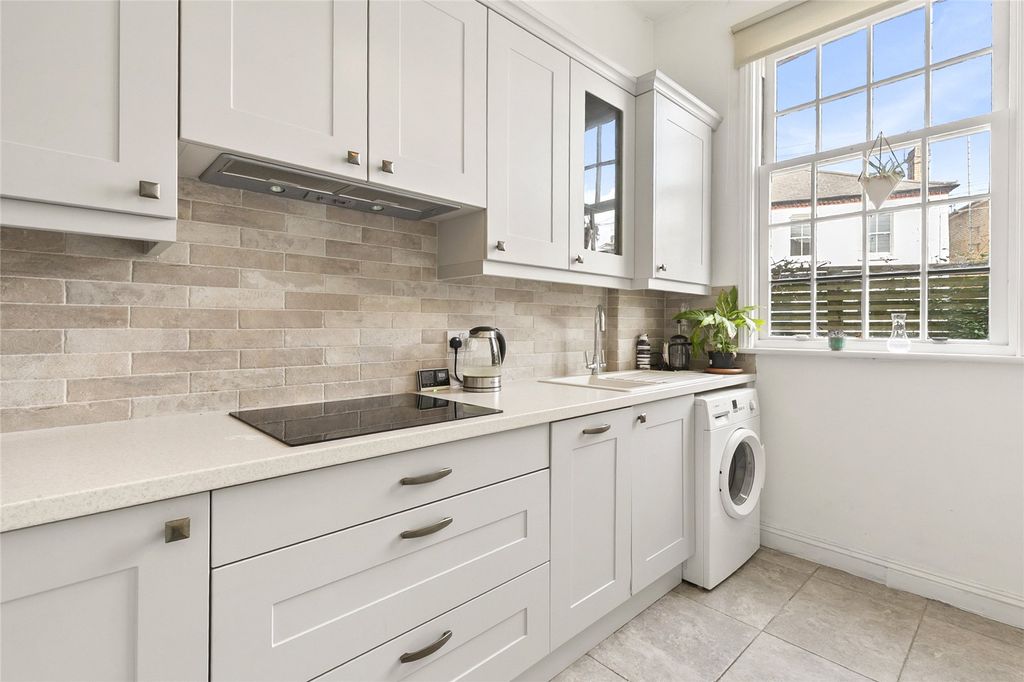 Property photo 3 of 11 Picture No. 11