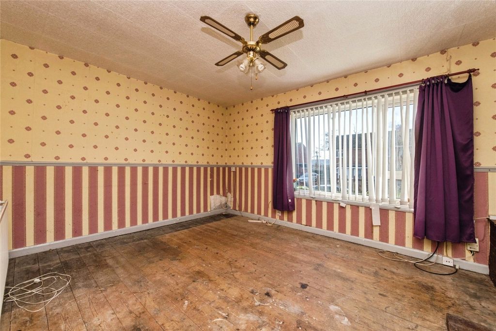 Property photo 3 of 14 Picture No. 06