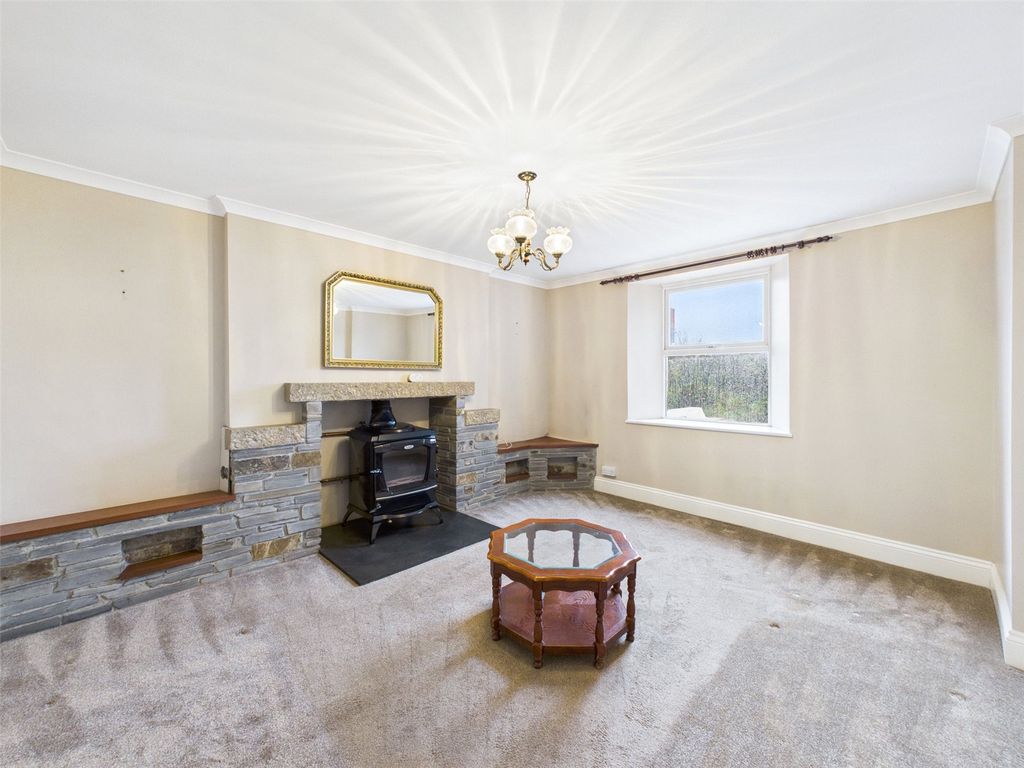 Property photo 3 of 12 Picture No. 26