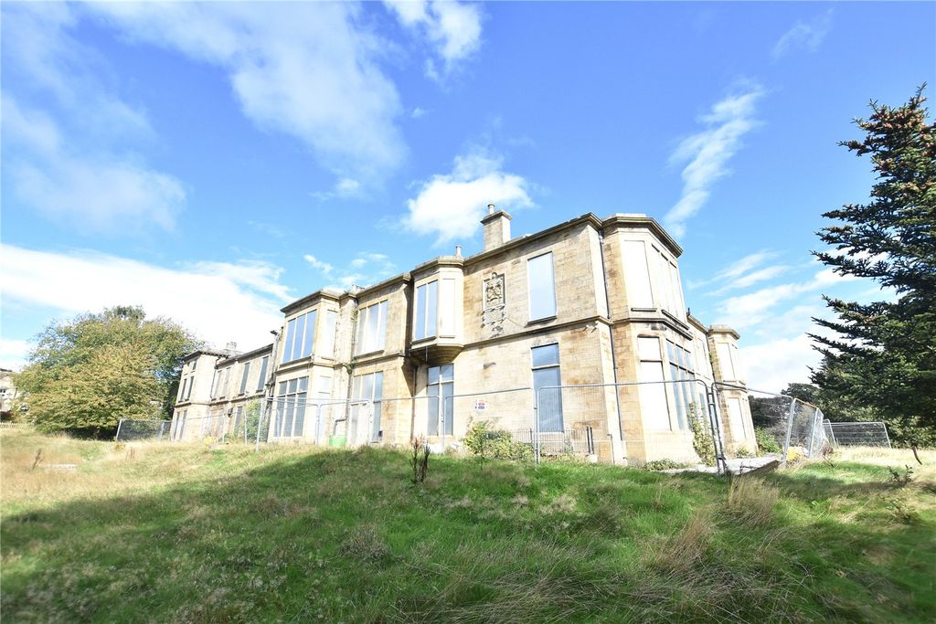 Property photo 1 of 19 Picture No. 16