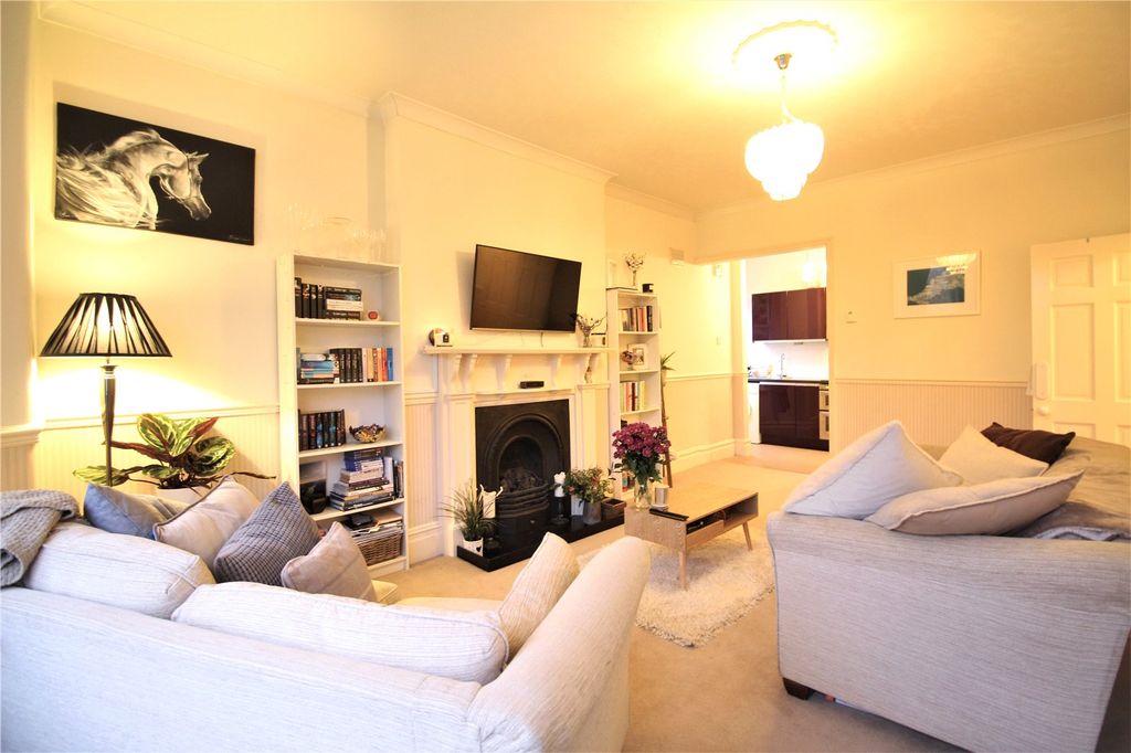 Property photo 2 of 8 Picture No. 05