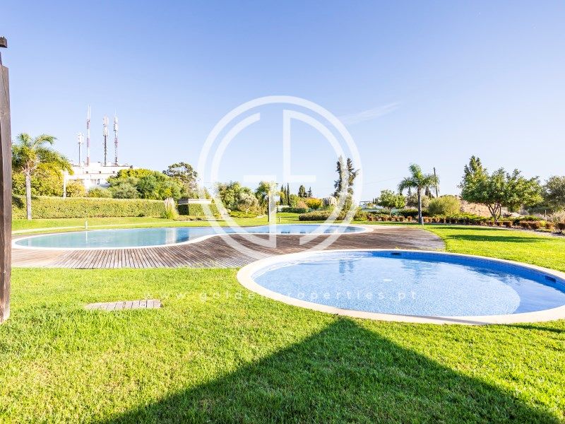 Property photo 1 of 65