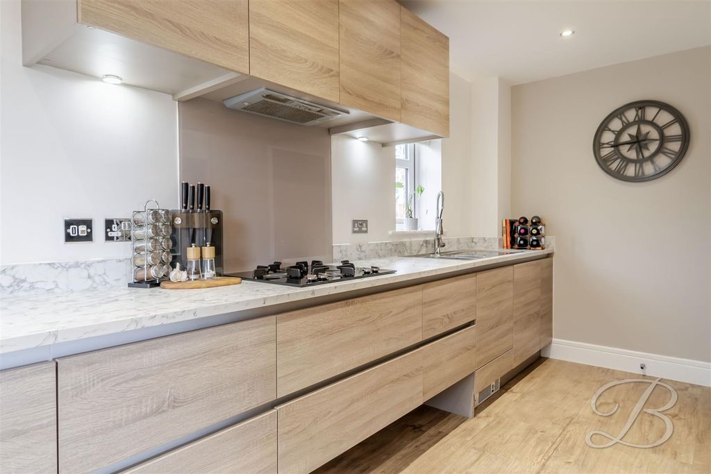 Property photo 2 of 39 Ccltd-4.Jpg