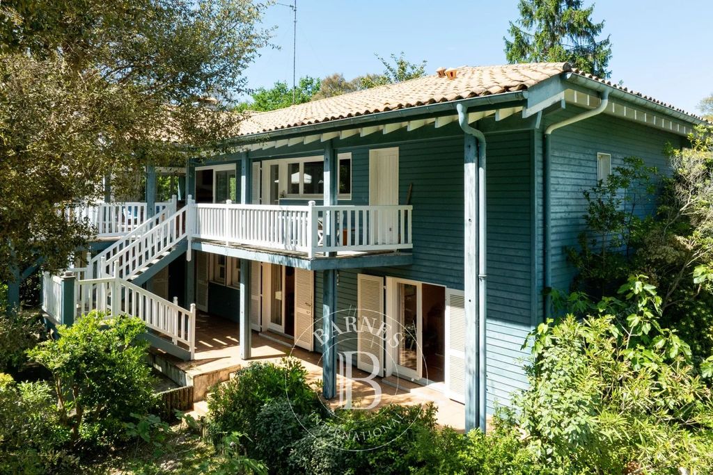Property photo 3 of 31
