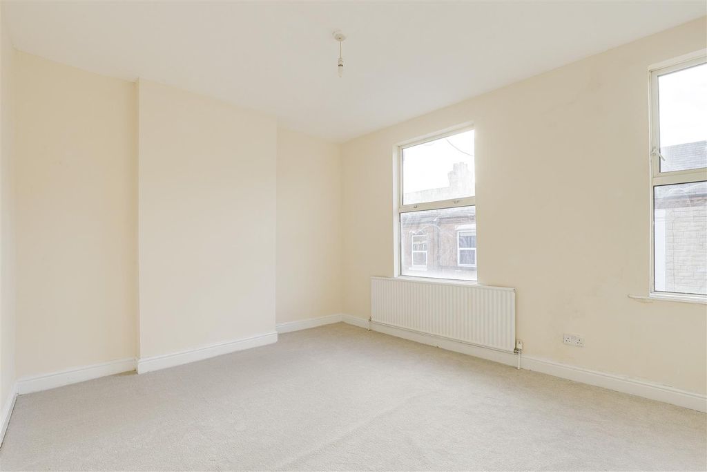 Property photo 2 of 16 01.Jpg