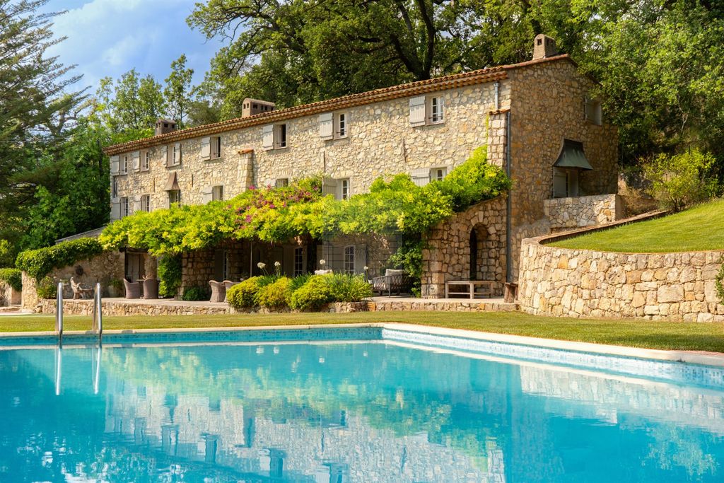 Property photo 1 of 14 Ancient 19th-Century Sheepfold With Exceptional Renovation, Elegant And Harmonious