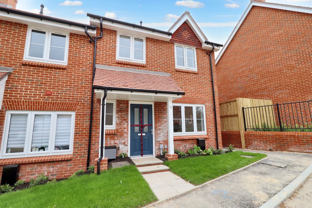 Property photo 1 of 13 Kkkkk