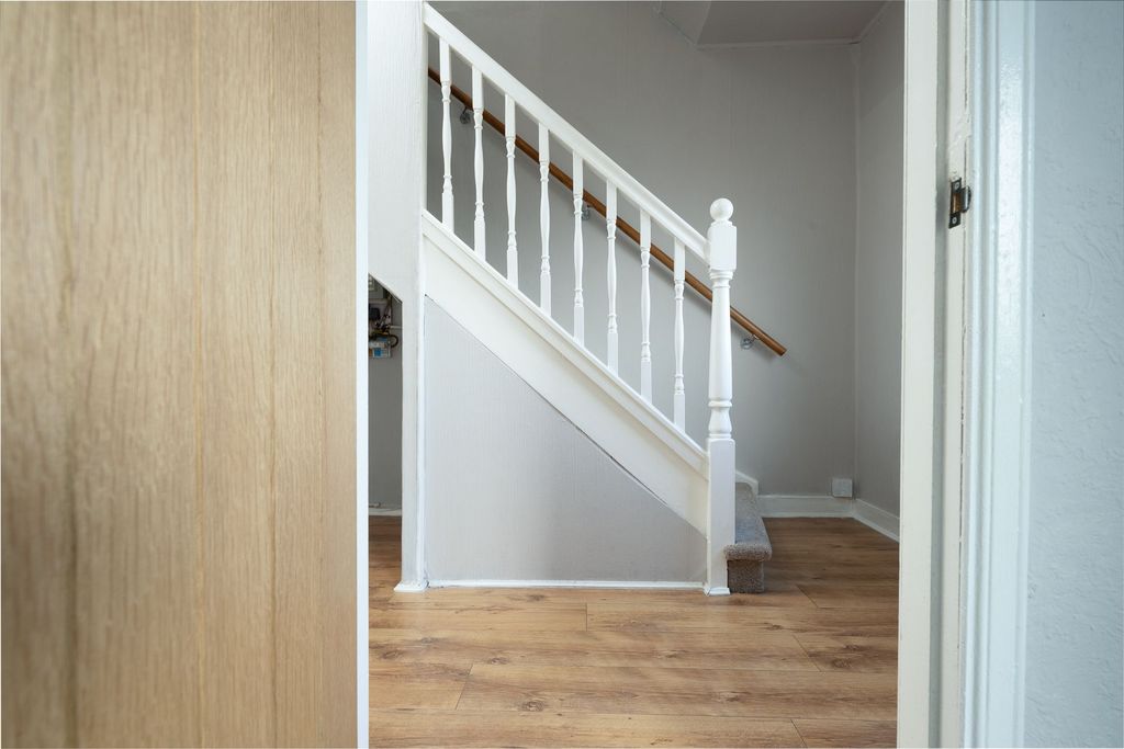 Additional image 6 of 2 bed terraced house for saleMaple Road, Greenock PA16