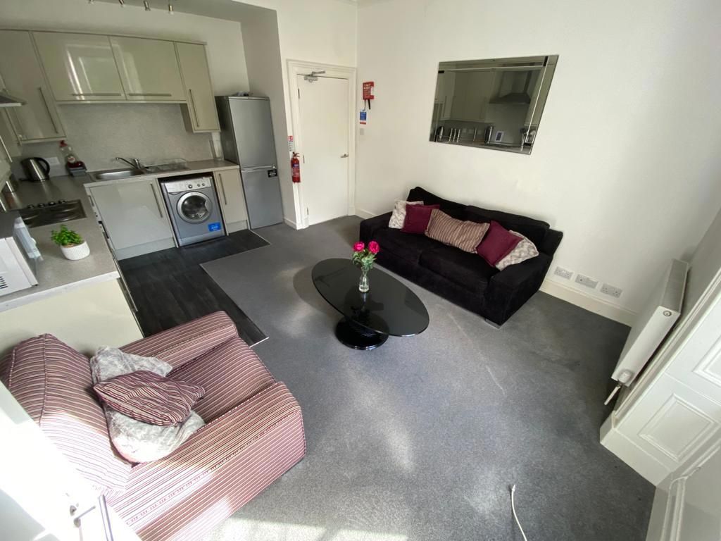 Property photo 3 of 13 2_16009573769974.Jpe