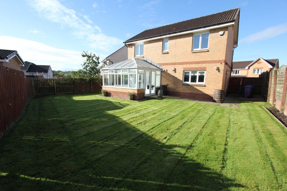 Property photo 2 of 25