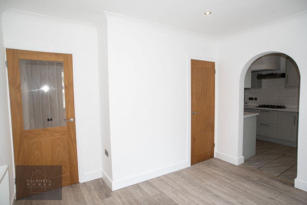 Additional image 9 of 3 bed semi-detached house for saleSwan Crescent, Beaufort NP23
