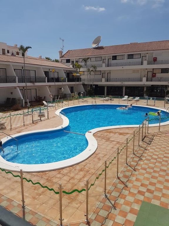 Property photo 1 of 10 Studio Apartment In Chipeque