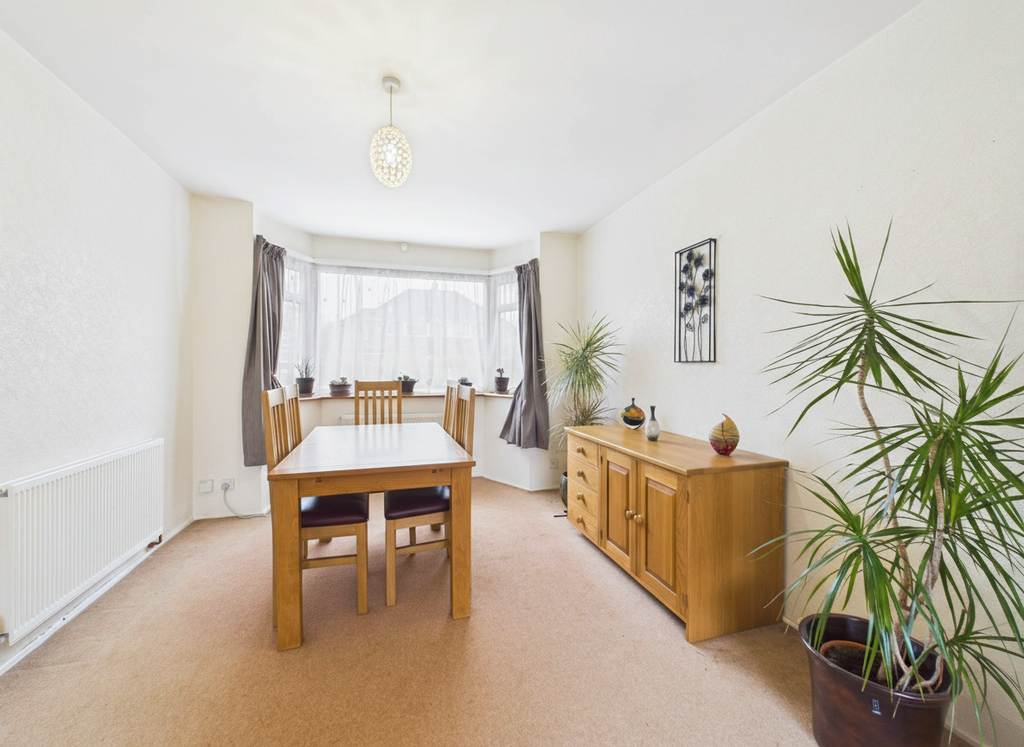 Property photo 2 of 23 Cam01698G0Pr0153Still006001