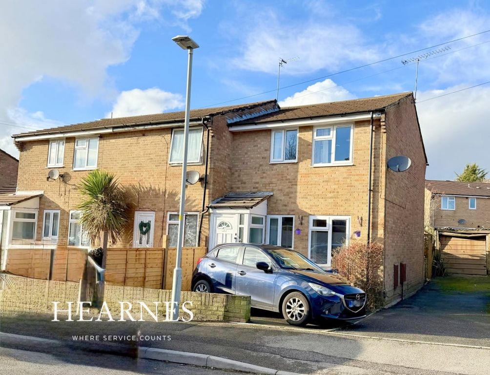 Property photo 1 of 12