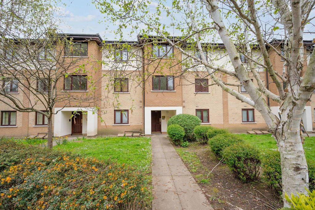 Property photo 1 of 5