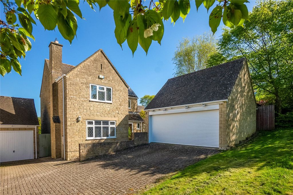 Property photo 1 of 17 Picture No. 03
