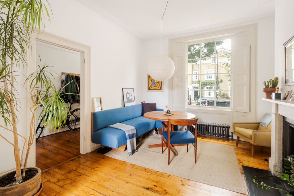 Property photo 1 of 22 Hemingford Road