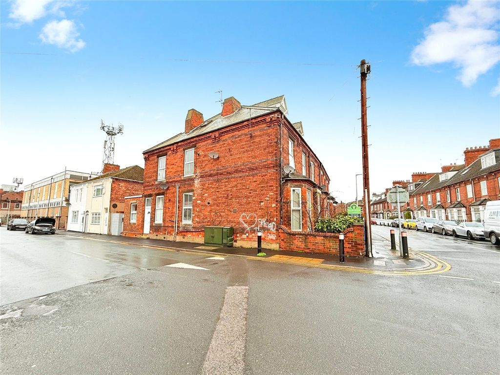 Property photo 1 of 24 Front