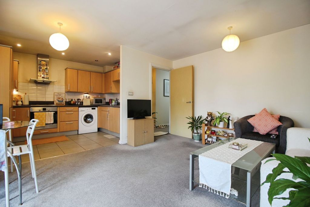 Property photo 2 of 15