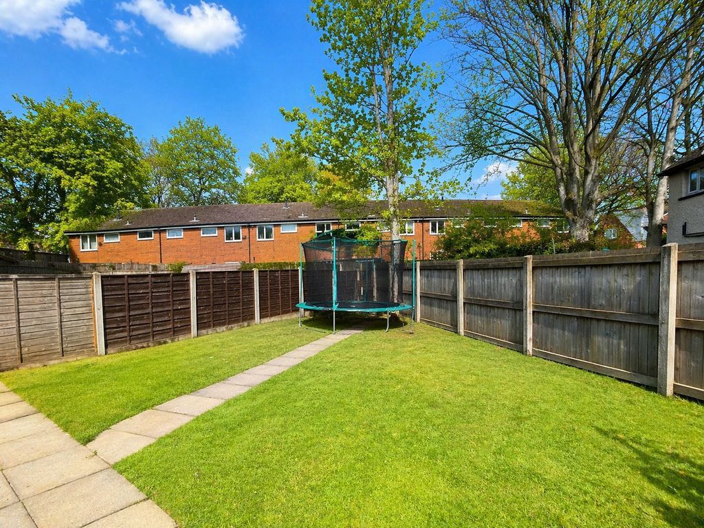 Property photo 3 of 7 Photo 3