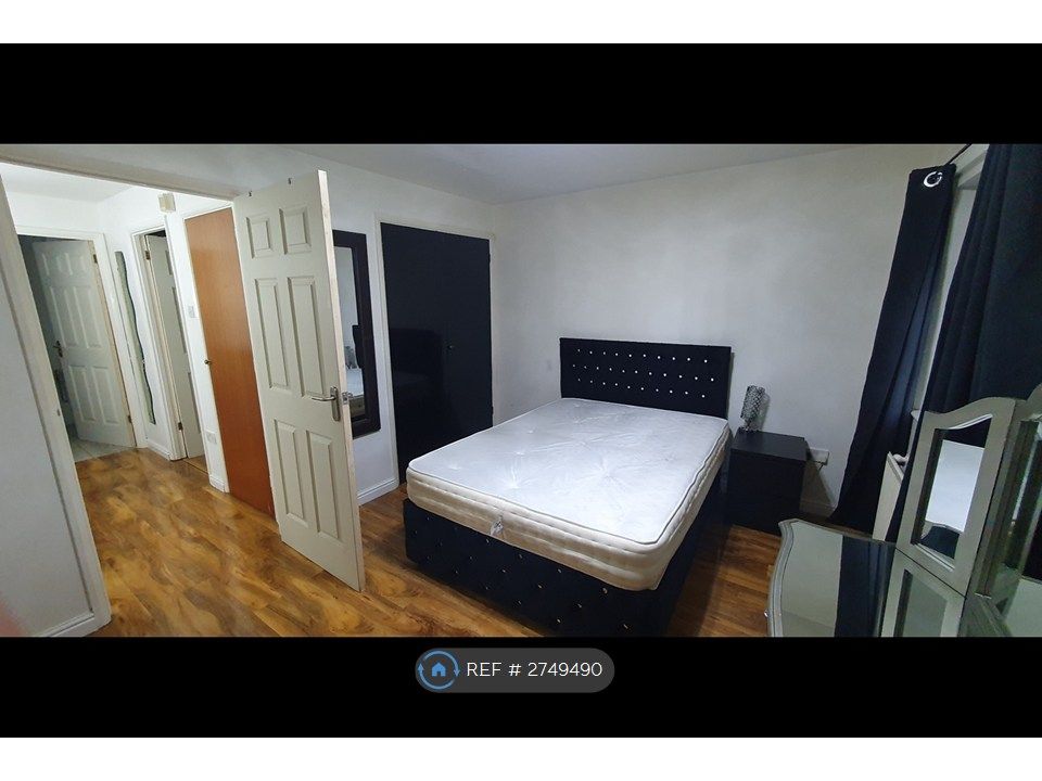 Property photo 3 of 22