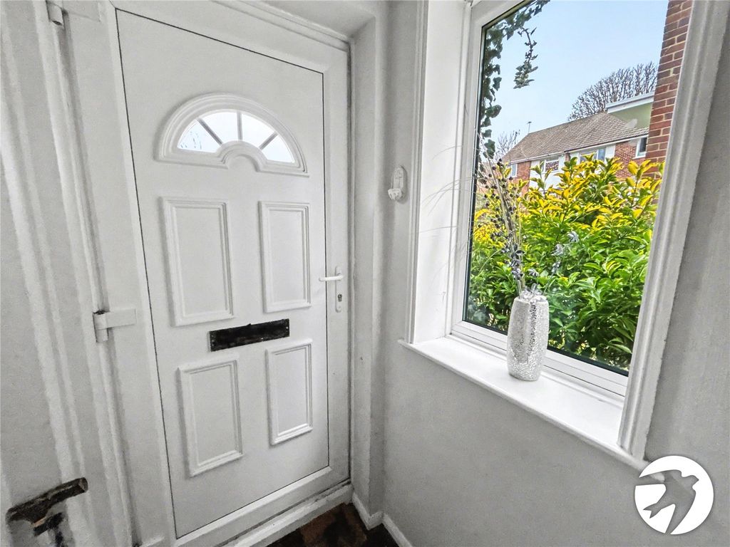 Property photo 2 of 14 Robinson Jackson